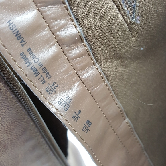 Fergalicious size 8m Brown faux suede zip-up boots - Picture 5 of 8